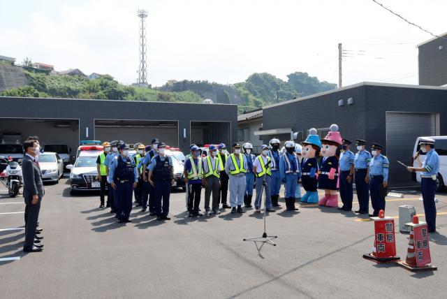 地域の安全のために夏の交通事故防止運動出発式及び街頭キャンペーン