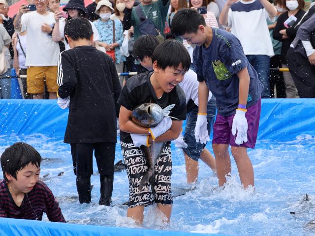 食べて、釣って、獲って楽しい！垂水市漁業協同組合で第20回垂水カンパチ祭が開催