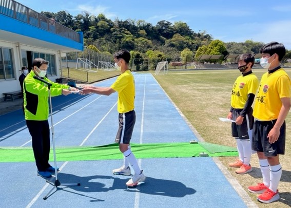 令和4年4月5日（火曜日）スポーツ合宿（鹿児島実業高校サッカー部）歓迎セレモニー3