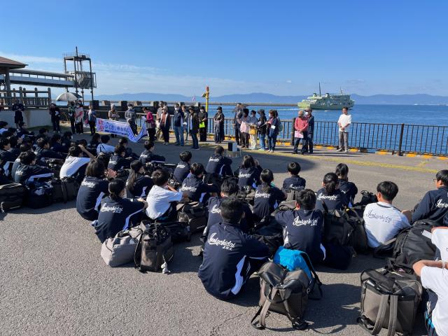 令和5年10月25日（水曜日）広島市立井口台中学校の教育旅行受入開村式2